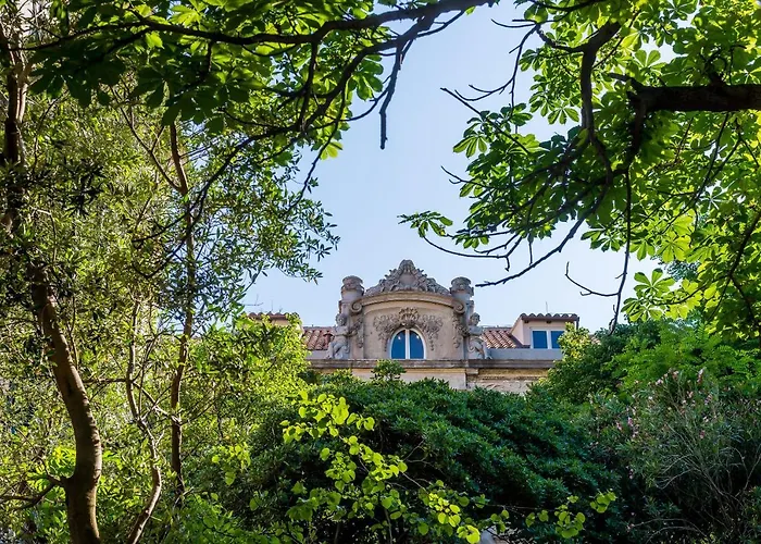 Roma Historic Near Old Town 公寓