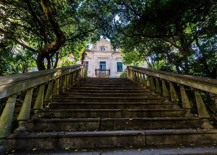 Roma Historic Near Old Town * 杜布罗夫尼克